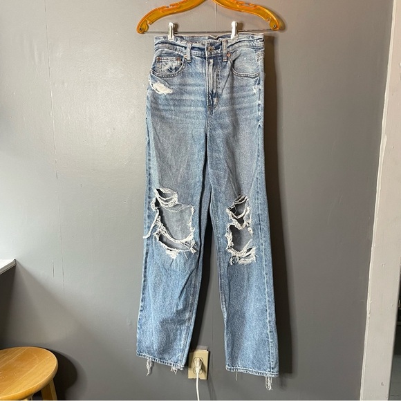 American Eagle Outfitters Denim - American Eagle Outfitters highest rise baggy Straight Leg Jeans size 4